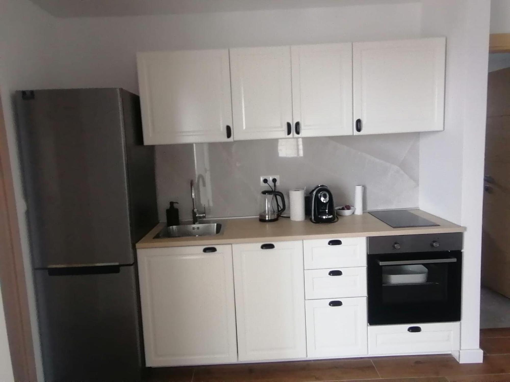 L&L Apartmani 1 Bol Buitenkant foto
