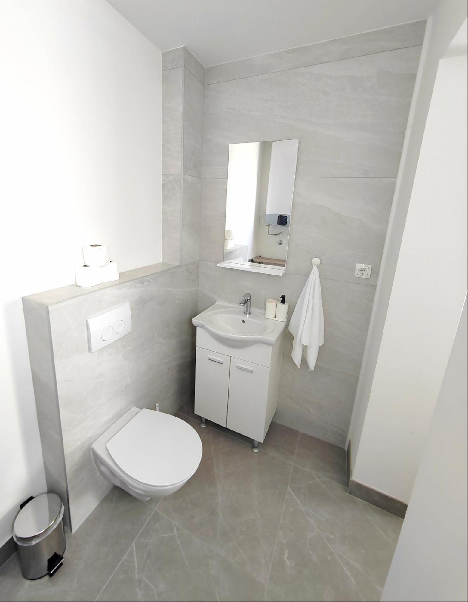 L&L Apartmani 1 Bol Buitenkant foto