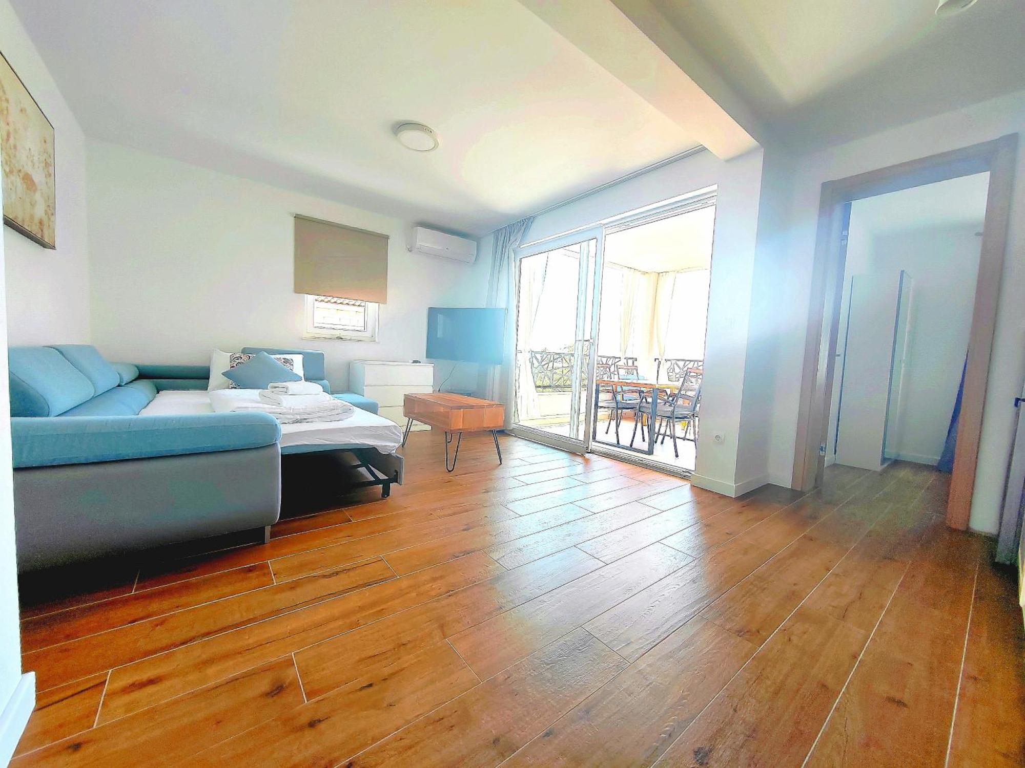 L&L Apartmani 1 Bol Buitenkant foto