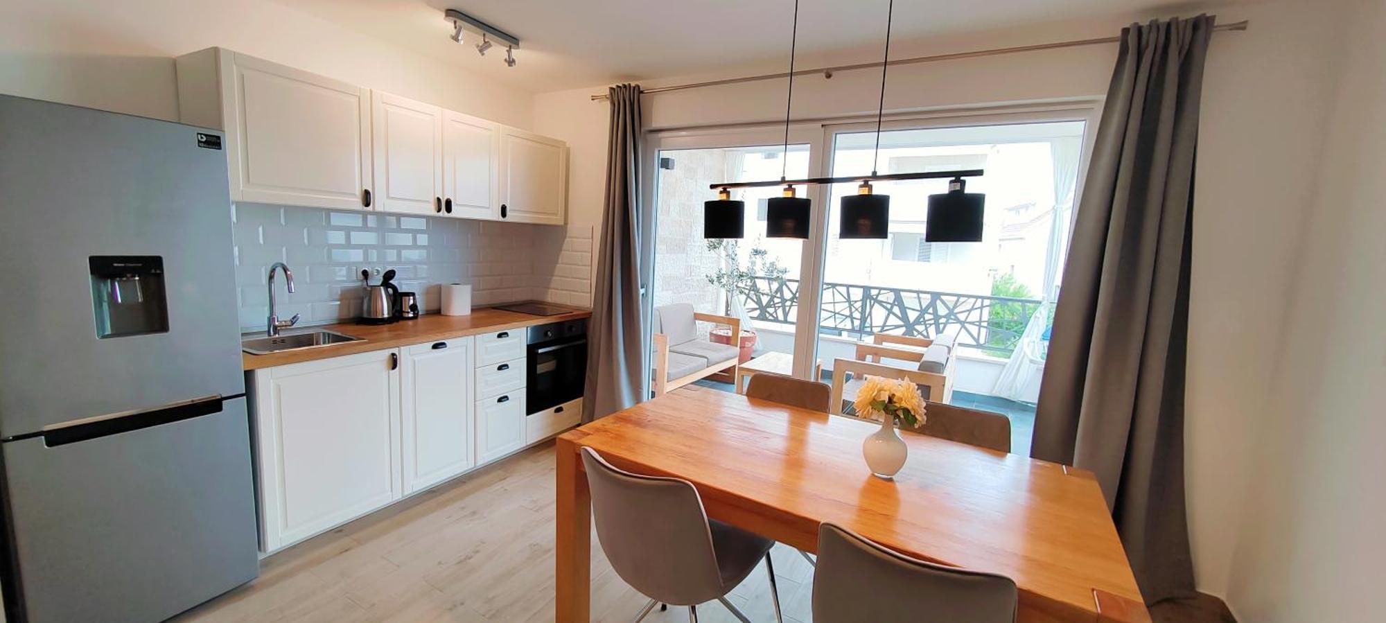L&L Apartmani 1 Bol Buitenkant foto