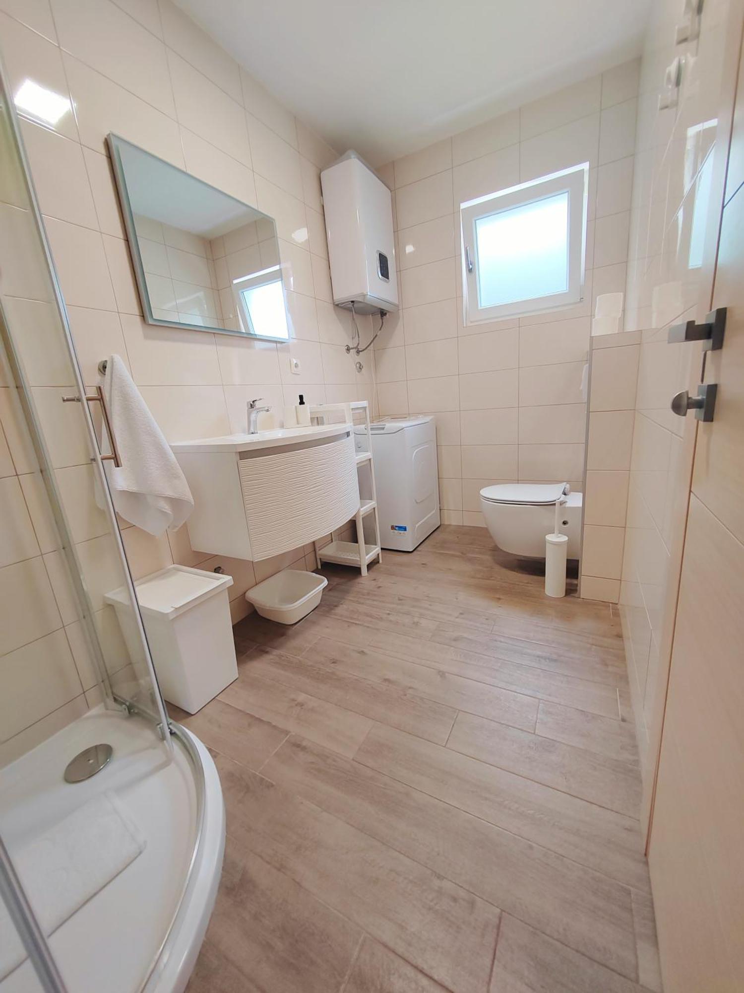 L&L Apartmani 1 Bol Buitenkant foto