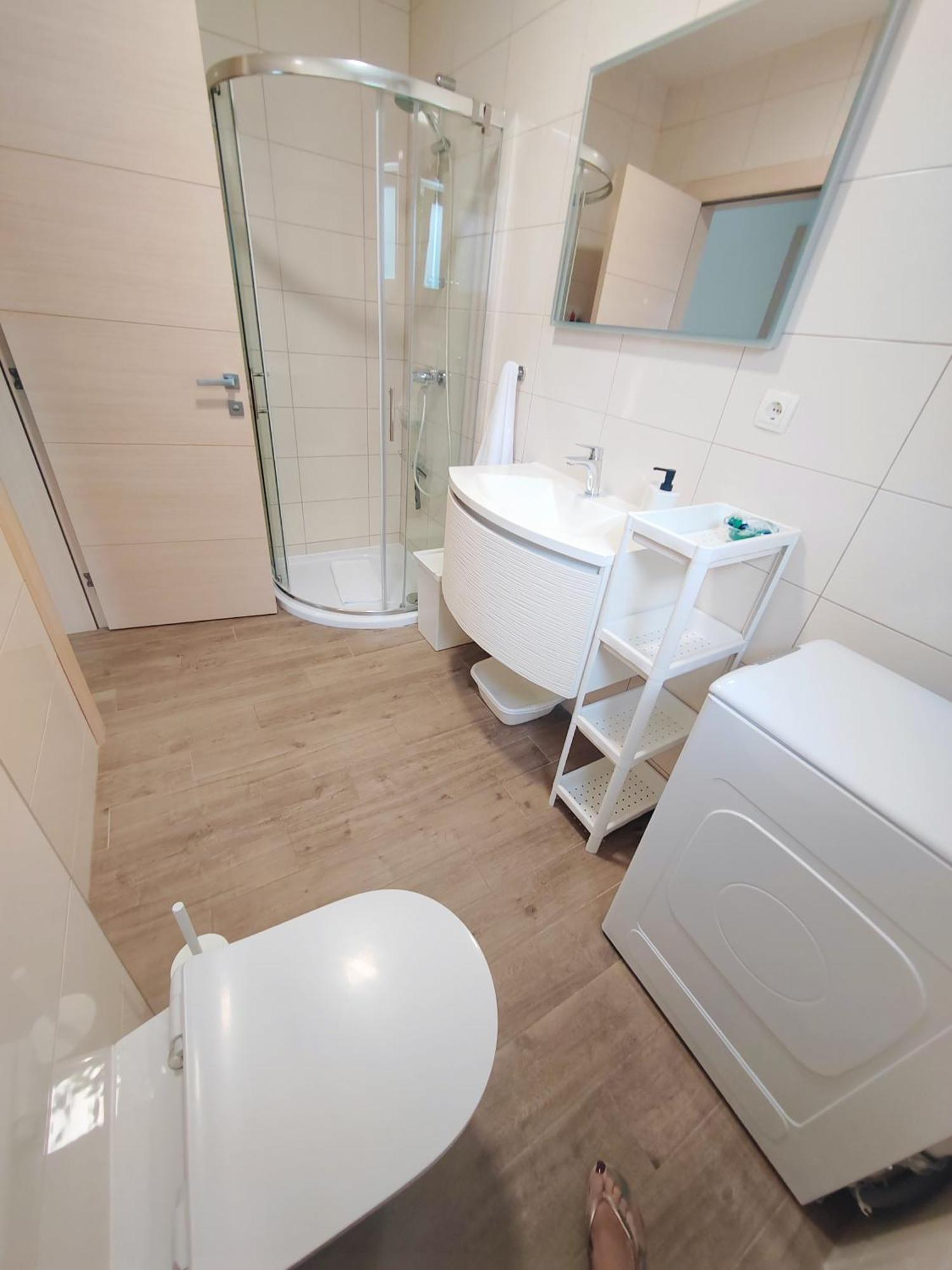 L&L Apartmani 1 Bol Buitenkant foto
